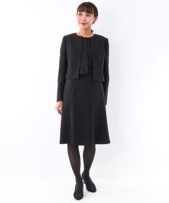INFINE 【喪服/礼服/ブラックフォーマルスーツ】ノーカラーレース使いアンサンブル