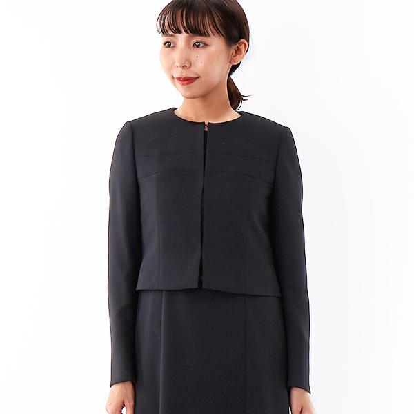 INFINE 【喪服/礼服/ブラックフォーマルスーツ】ノーカラーレース使いアンサンブル - 画像 (2)