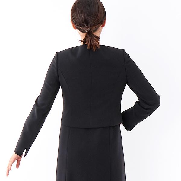 INFINE 【喪服/礼服/ブラックフォーマルスーツ】ノーカラーレース使いアンサンブル - 画像 (3)