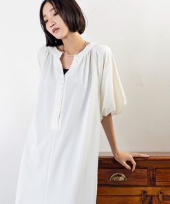 MILLION CARATS ワンピース 着映えとリラックスを両立!ふんわり袖×落ち感で魅せる、大人の抜け感ワンピース