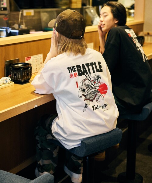 FREAK'S STORE tシャツ 限定展開 牛カツ京都勝牛×FREAK'S 別注 ビッグシルエット バックプリント Tシャツ / JAPAN ART メンズ レデ - 画像 (4)