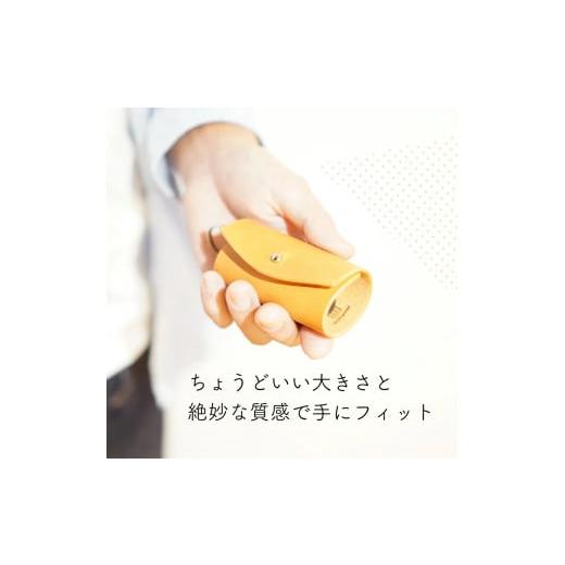 ふるさと納税 小物 岡山県 奈義町 レッド イタリアンオイルレザーのリングキーケース レッドカラー 革製品 ハンドメイド クラフト キーケース 革 レザー オイ… - 画像 (5)