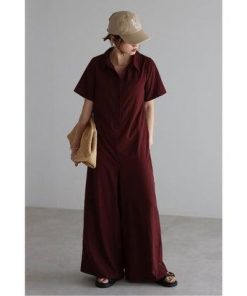 ボンジュールサガン BONJOUR SAGAN 襟付きハーフスリーブジャンプスーツ (DARK-WINE)