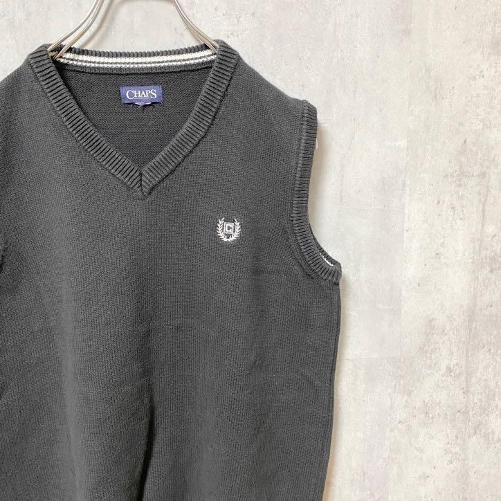 古着 used CHAPS チャップス ワンポイント刺繍ニットベスト Vネック 黒 ブラック シンプル ノームコア - 画像 (2)